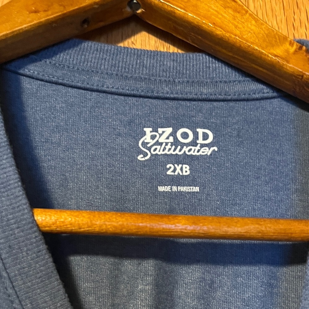 Izod Saltwater Graphic Tee in Blue - Picture 2 of 9